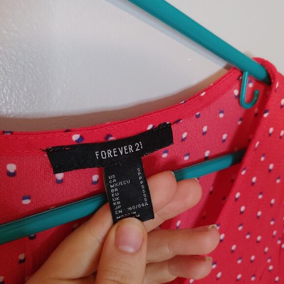 Forever 21 Button Front Flutter Sleeve Dress Size Small Button Down Polka Dot - Picture 4 of 9